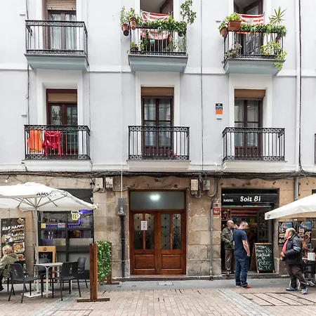Ayuntamiento Bilbao, Casco Viejo -parking Optional Bilbau