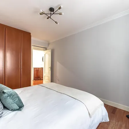 Ayuntamiento Bilbao, Casco Viejo -parking Optional Apartamento Bilbau