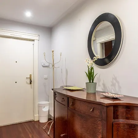 Apartment Ayuntamiento Bilbao, Casco Viejo -parking Optional